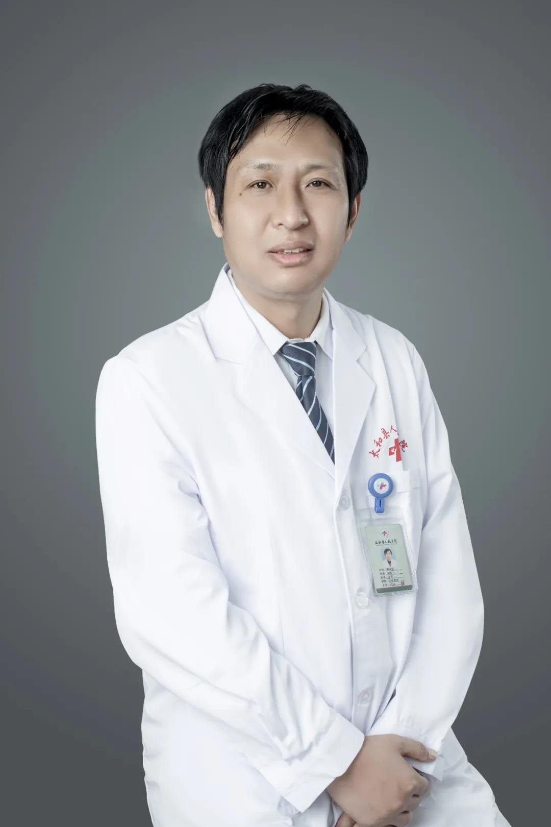 【太医名医】神经外科 杨国瑛：大脑健康的守护者
